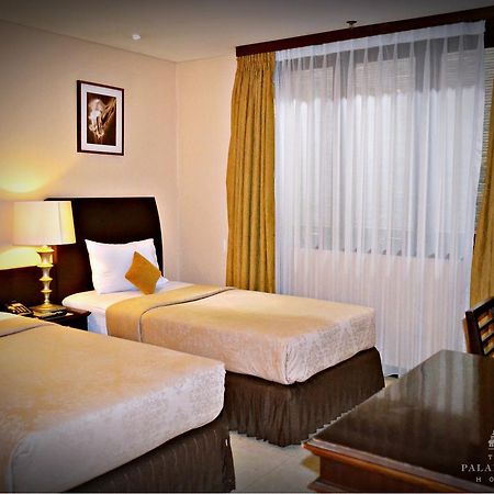 The Palais Hotel Dago Bandung Eksteriør bilde